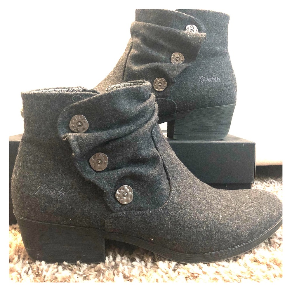 Blowfish Felt Booties Size 11